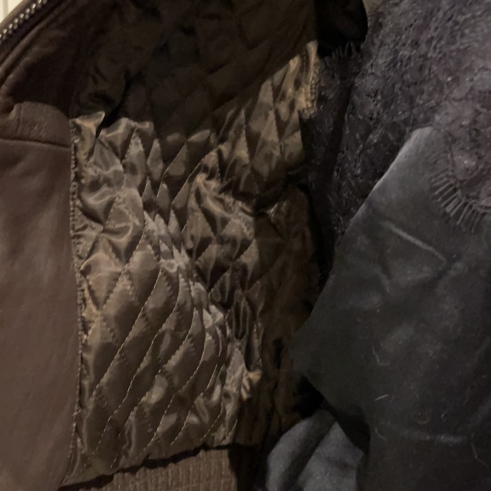 Leather jacket - Picture 3 of 5